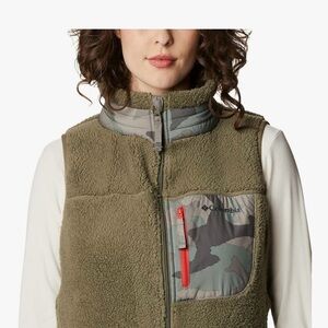 Columbia Women's Camouflage Olive Fleece Vest